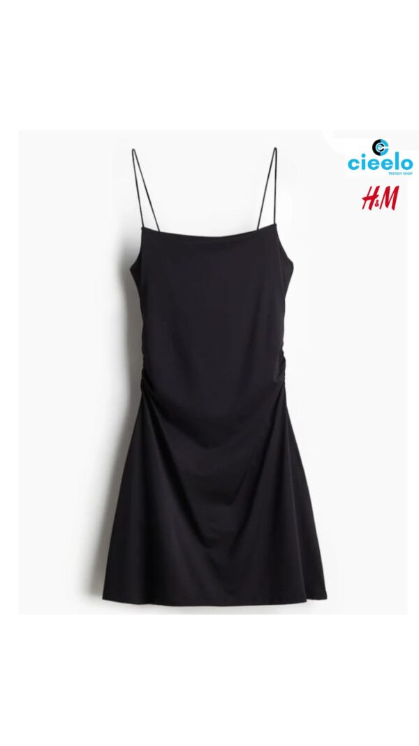Vestido drapeado H&M. Elegancia y comodidad