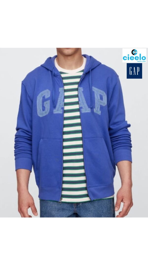 Sudadera Gap Logo Zip – Estilo Clásico y Confort