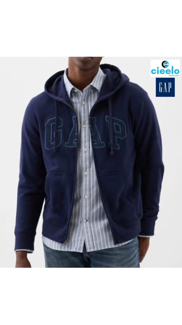 Sudadera Gap Logo Zip – Estilo Clásico y Confort
