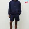 Sudadera H&M con Capucha Holgada – Estilo y Comodidad