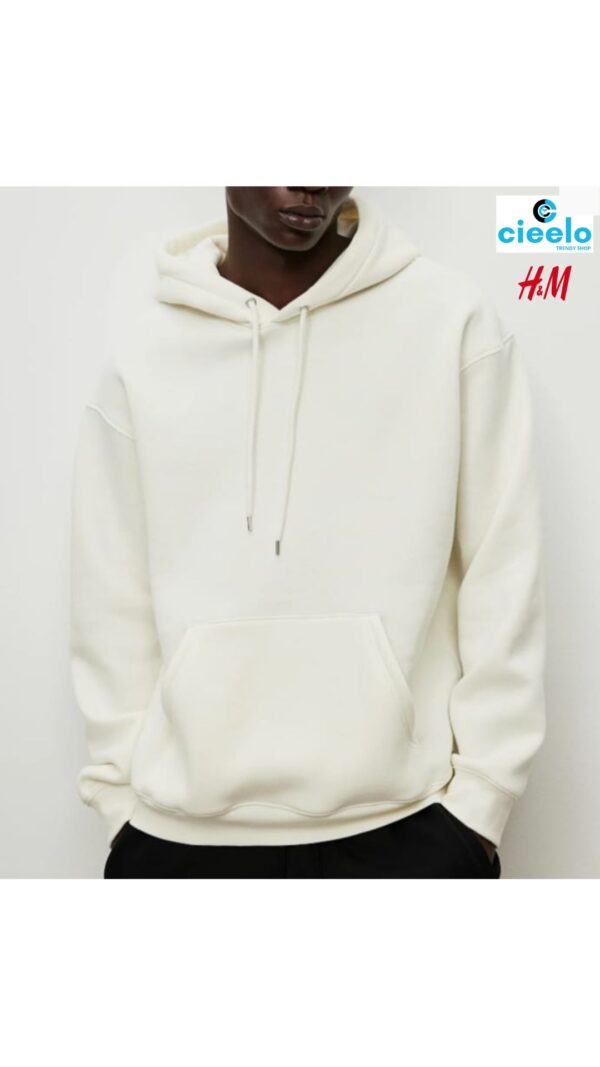 Sudadera H&M con Capucha Holgada – Estilo y Comodidad