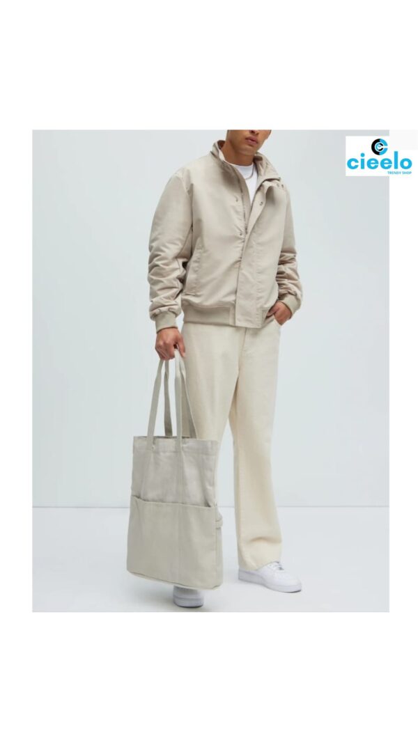 Chaqueta Quite Unique Service - Elegancia y Comodidad