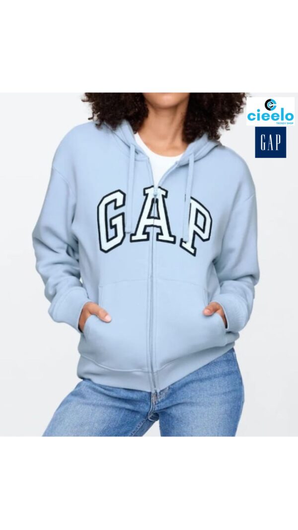 Sudadera Relaxed Gap Logo Zip – Estilo y Comodidad