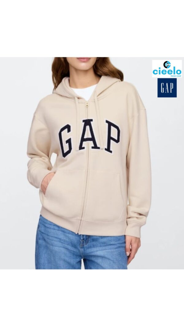 Sudadera Relaxed Gap Logo Zip – Estilo y Comodidad