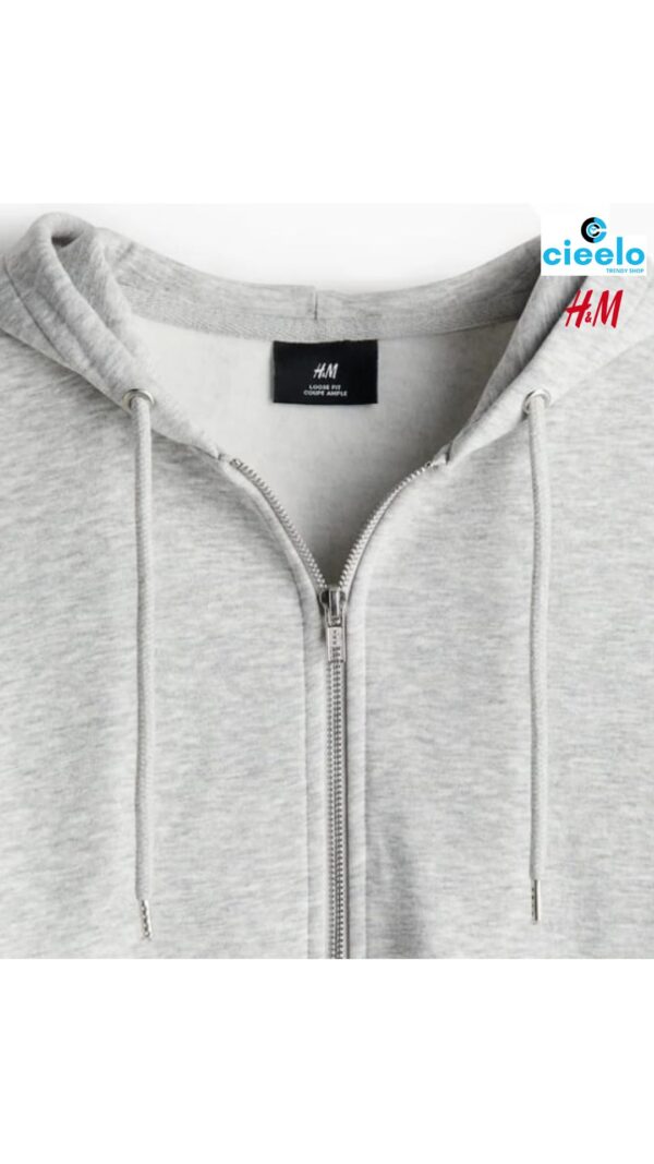 Sudadera Holgada H&M con Capucha – Estilo y Confort