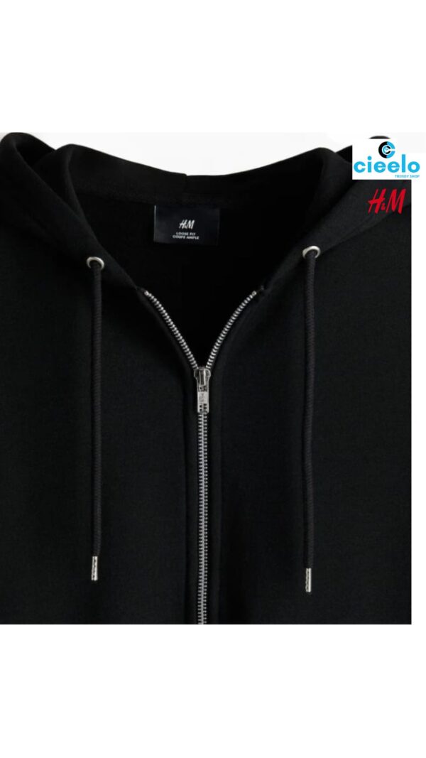 Sudadera Holgada H&M con Capucha – Estilo y Confort