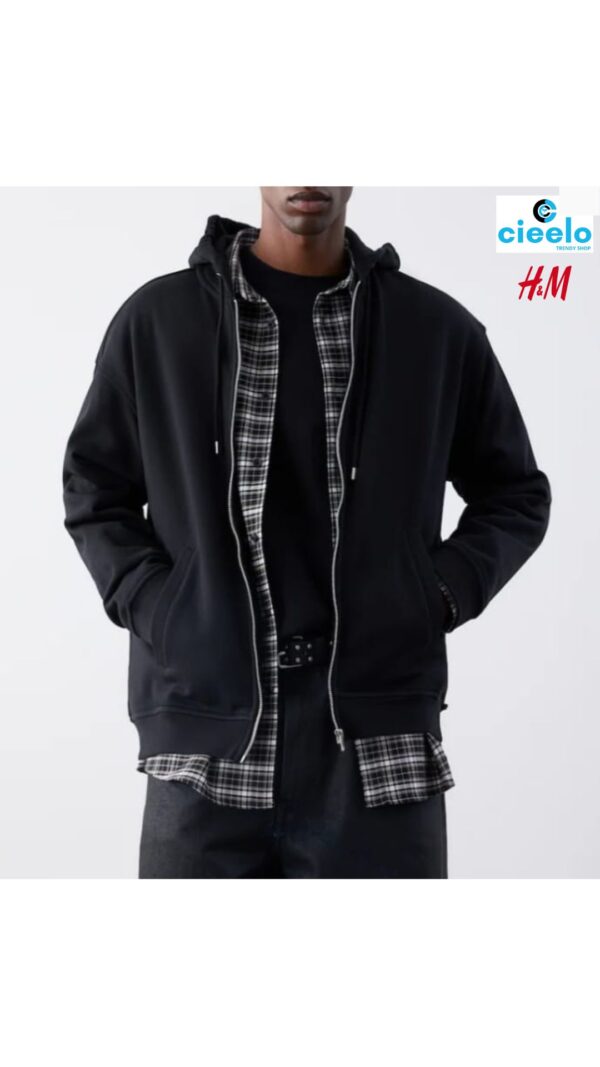 Sudadera Holgada H&M con Capucha – Estilo y Confort