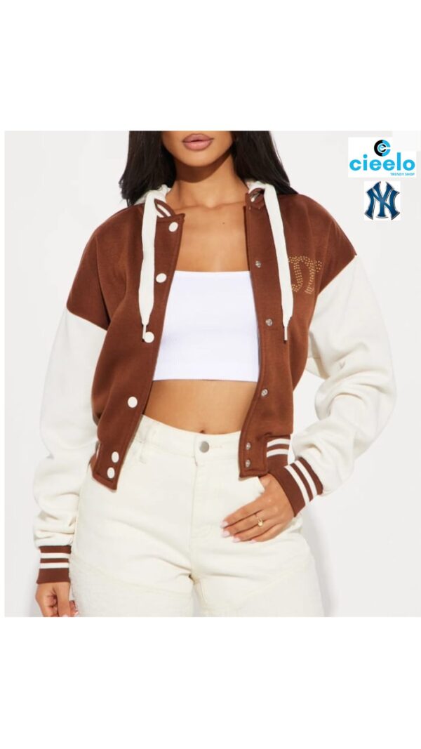 Chaqueta Universitaria Estilo Nueva York – Marrón