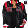 Chicago Bulls Varsity Bomber – Estilo Legendario