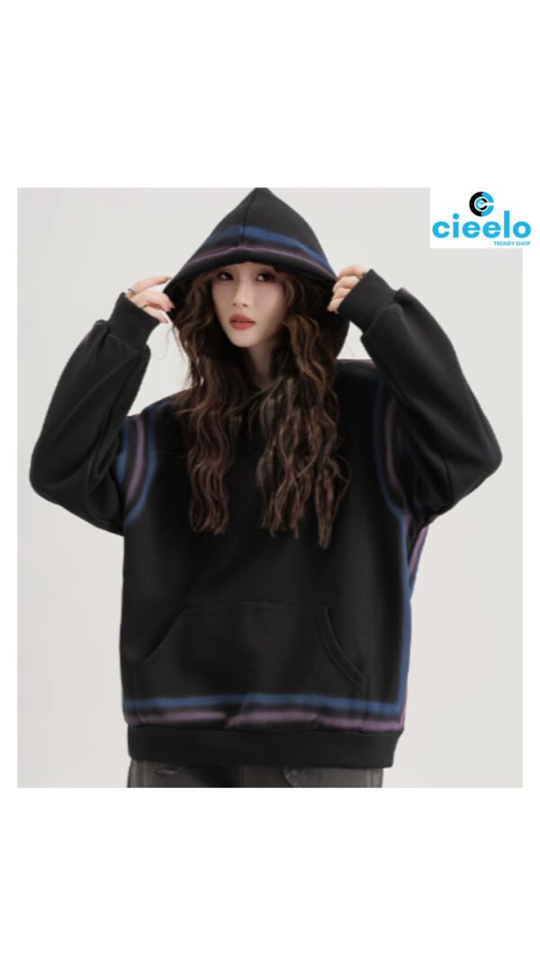 Sudadera Oversize Mujer – Capucha Negra con Rayas Grafiti Coloridas