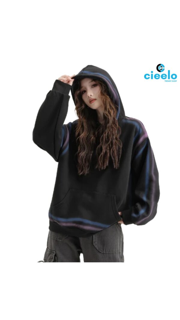Sudadera Oversize Mujer – Capucha Negra con Rayas Grafiti Coloridas