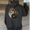 🌟 Sudadera con luna y árbol – Estilo místico y comfy