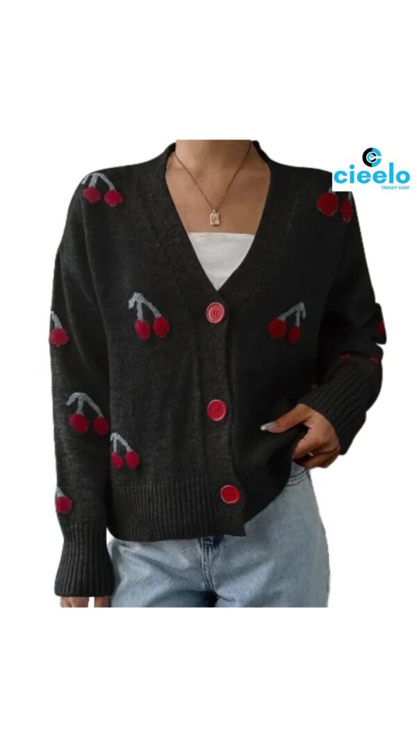 Cárdigan con cerezas – Estilo casual y dulce para el frío