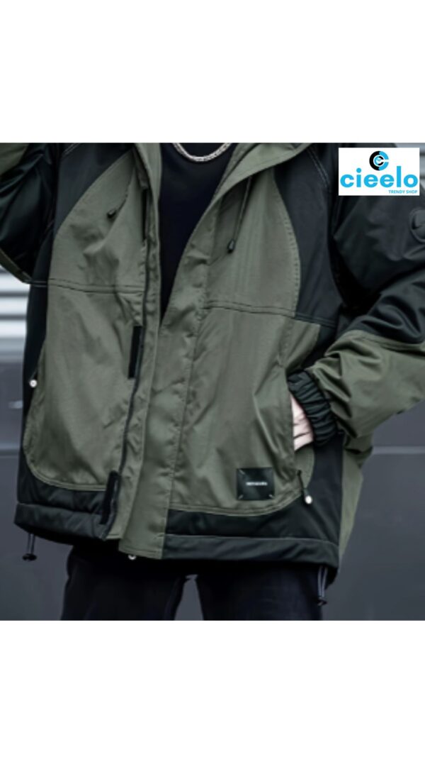 Chaqueta Cortavientos Hombre – Verde y Negro con Capucha