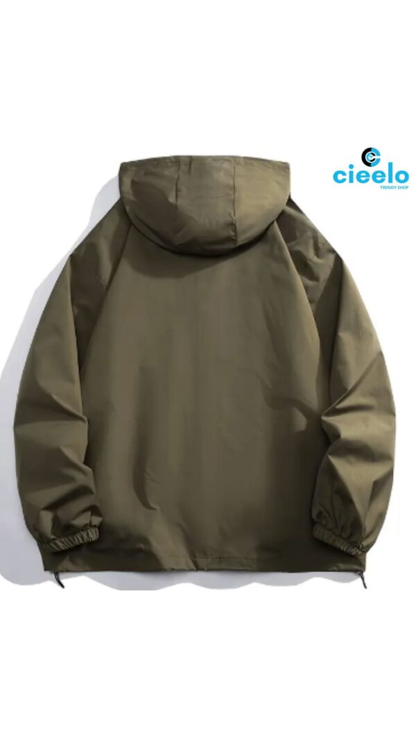 Chaqueta con capucha – Cortavientos casual en talla grande