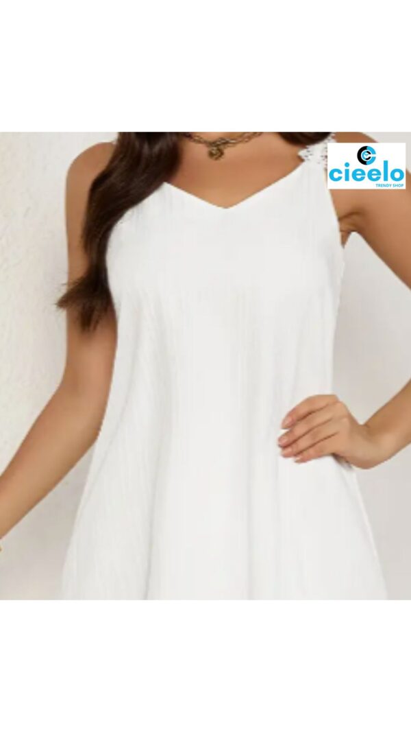 Vestido blanco elegante – Encaje en A y escote en V