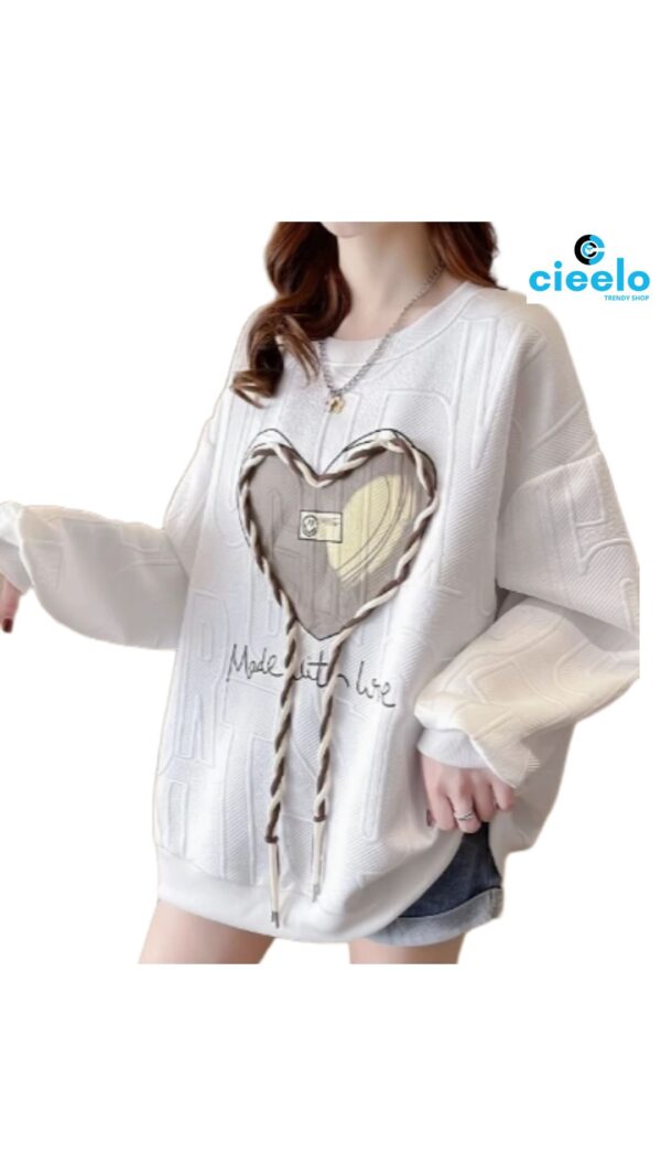 Sudadera Mujer con Corazón – Estilo Gráfico Chic