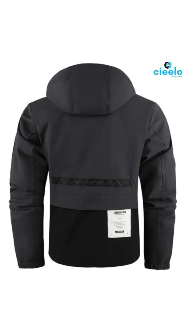 Chaqueta con Capucha para Hombre – Estilo y Funcionalidad