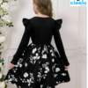 Vestido Floral Negro – Elegancia Cómoda para Niñas
