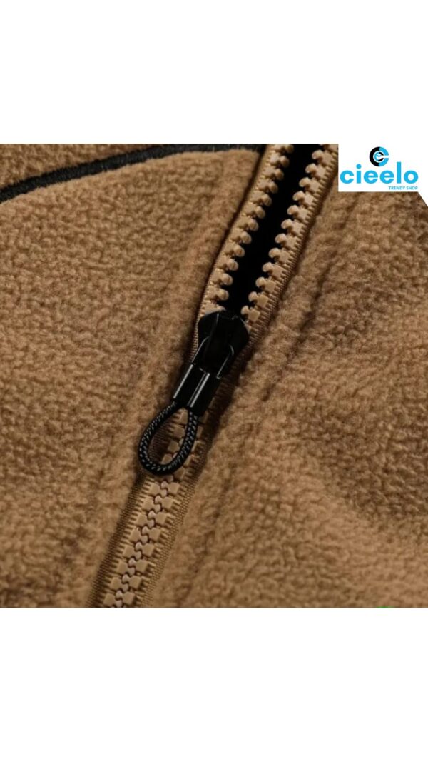 Chaqueta de Forro Polar "STELAR" – Estilo y Calidez en Invierno