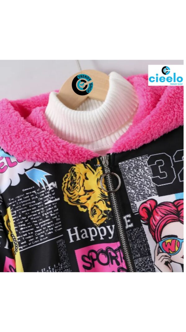 Chaqueta Larga Grafiti con Capucha – Forro de Terciopelo