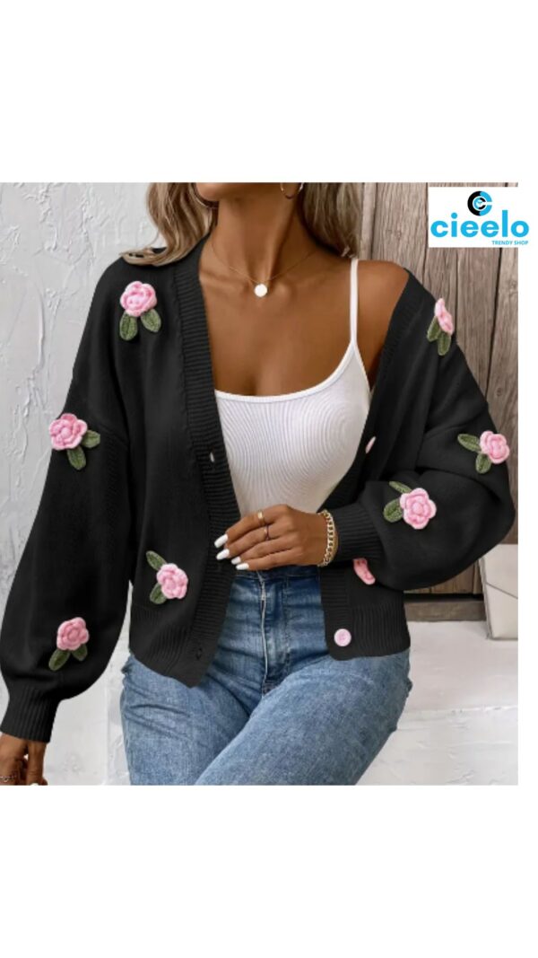 Cárdigan Floral con Hombros Caídos y Cuello en V – Estilo Casual