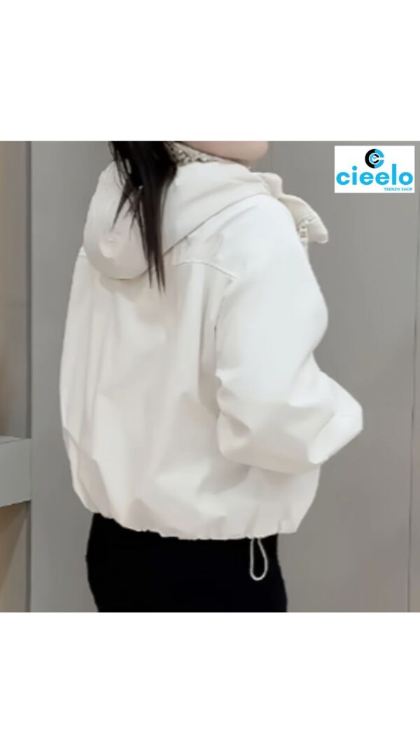 Chaqueta con Capucha Mujer – Ligera y Casual para Otoño