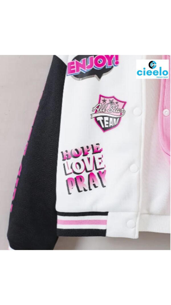 Chaqueta Varsity Rosa y Negra para Niñas – Con Parches y "DISFRUTA"