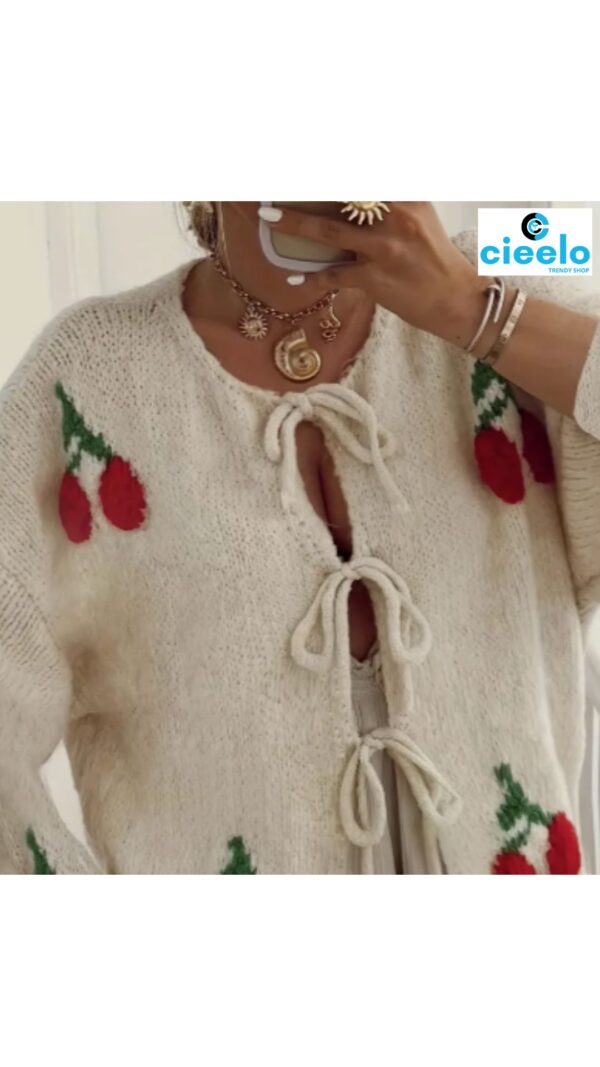 Suéter con Estampado de Cerezas y Lazo – Dulce y Casual