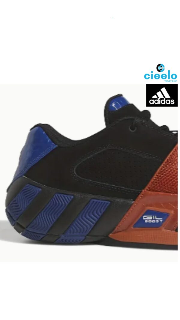 Adidas FZ6216 – Domina la cancha con estilo y control
