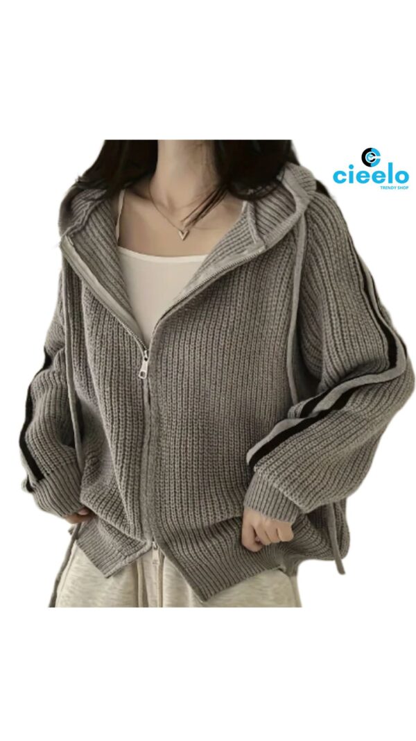 Chaqueta con capucha mujer – Color block con estilo chic