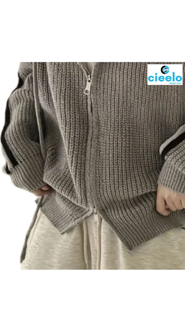 Chaqueta con capucha mujer – Color block con estilo chic