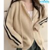 Chaqueta con capucha mujer – Color block con estilo chic