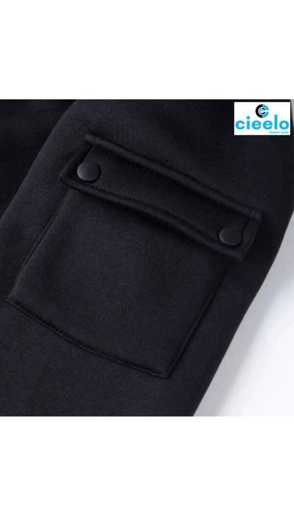Sudadera Hombre con Capucha – Múltiples Bolsillos y Estilo
