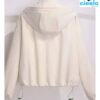 Chaqueta Blanca con Capucha – Elegancia Casual para Primavera
